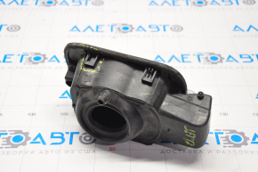 VW Jetta 11-18 USA fuel filler flap housing complete, latch broken