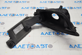 VW Jetta 19 Fuel Filler Cap Housing - Without Seal