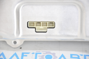 Tesla Model 3 21- RWD Voltage Converter