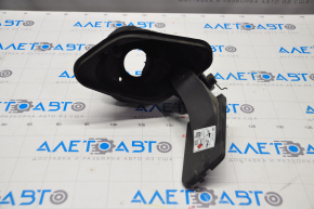 Ford Focus mk3 11-18 5d fuel filler flap housing broken fasteners