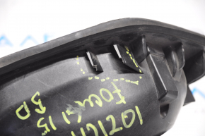 Ford Focus mk3 11-18 5d fuel filler flap housing broken fasteners
