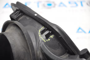 Ford Focus mk3 11-18 5d fuel filler flap housing broken fasteners