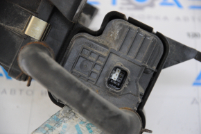 Ford C-max MK2 13-18 absorber pump assembly with filter, broken bolt