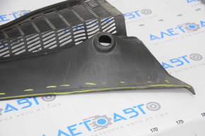 Wiper grille plastic Fiat 500L 14 - cut, honeycombs broken