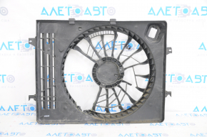 The radiator shroud diffuser is bare for a Hyundai Azera 12-17, cracked, no fragments.