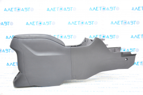 Console central armrest Toyota Highlander 14-16 black, scratches