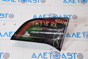 Light inside trunk lid right Tesla Model 3 18- type 2