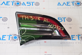 Light inside trunk lid left Tesla Model 3 18- type 2, scratches