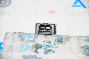 Nissan Leaf 11-17 Charging Port Lock Button