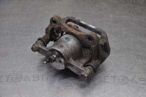 Rear left caliper Toyota Highlander 08-13 rusty