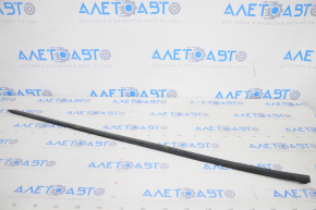 Molding lower door trim front left Audi Q8 18- scratch
