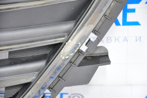 Radiator grill grill Hyundai Elantra AD 17-18 prerest, chrome, scratches, bumps, crack on chrome