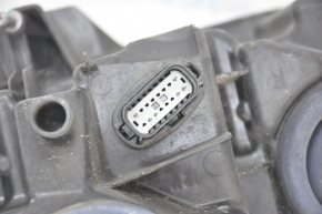 Headlight front right Ford Fusion mk5 13-16 sand, micro-cracks on glass