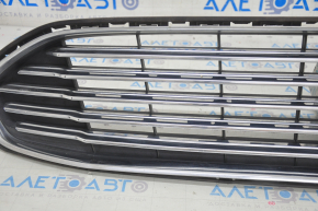 Radiator grille complete with frame Ford Fusion mk5 13-16 chrome, sand, broken fasteners