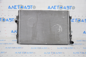 Radiator cooling water VW Tiguan 18-24 broken fastener, bent, cans opened, bottom dented