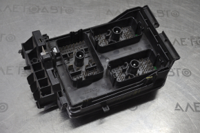 Chevrolet Volt 16 underhood fuse box - broken fastener, without bottom part, without cover