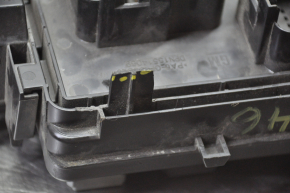 Chevrolet Volt 16 underhood fuse box - broken fastener, without bottom part, without cover