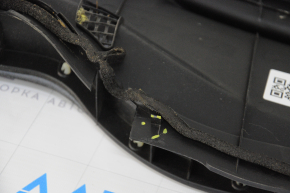 Wiper grille plastic Toyota Camry v40 broken fasteners