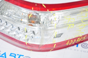 Light outer wing right Toyota Camry v40 10-11 hybrid, cracked, broken creases