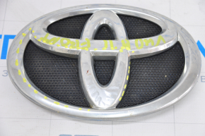 Toyota Camry v40 radiator grill emblem swollen chrome