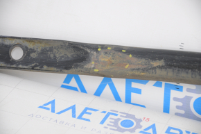 Toyota Prius 30 10-15 rear beam strut is crushed