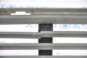 Chevrolet Volt 11-15 Front Bumper Lower Grille Cracked