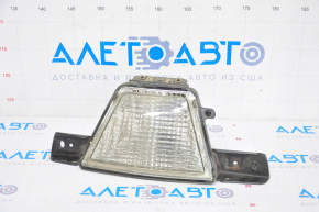 Chevrolet Volt 11-15 Reversing Light in Bumper, Broken Glass