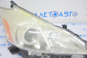 Headlight front right Toyota Prius V 12-14 bare prerest halogen, sand, for polishing, breakage of the mount