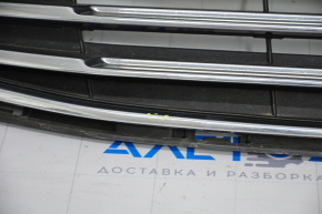 Grill radiator grill assembly with frame Ford Fusion mk5 17-18 chrome, sand, broken fasteners