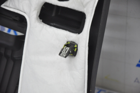 Left arch trim Ford C-max MK2 13-18 black, Energi, broken fasteners, scratches, plastic turned white