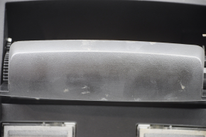 Front light Dodge Challenger 09- black without sunroof, rug in pocket is torn, needs dry cleaning