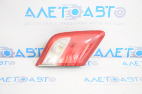 Inner taillight trunk lid left Toyota Camry v40 07-09 for polishing, no fragment