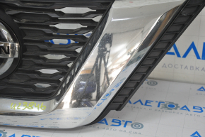 Radiator grill grill Nissan Rogue 17- without camera, under radar, under round emblem, japan built with emblem, sand
