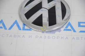 VW emblem trunk lid VW Passat b8 16-19 USA swollen chrome