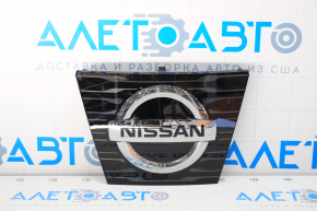 Nissan Rogue 17-18 Front Grille Emblem Square Radar