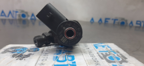 Injector nozzle VW Passat b7 12-15 USA 2.0 TDI