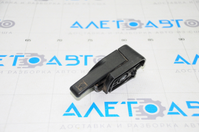 Fuel tank release handle from Mitsubishi Outlander 14-21 interior, worn out