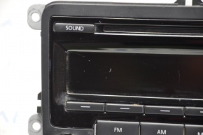VW Beetle Radio Tape Recorder 12-19 Scratches