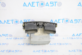 Tape recorder, CD-changer, Radio, Panel Lexus ES300 ES330 scratches, chrome swelled, worn