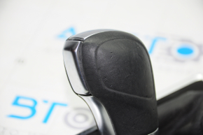 Automatic transmission knob with shifter cover VW Jetta 19 - leather, bumps on leather, scratches