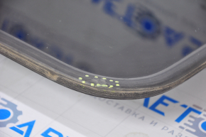Subaru b10 Tribeca sunroof glass scratches, torn seal