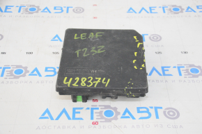 Fuse box underhood left Nissan Leaf 13-17 broken housing
