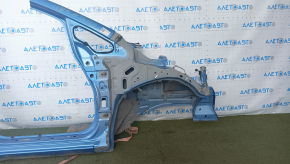 Front right quarter Nissan Leaf 13-17 blue, with central pillar, dented