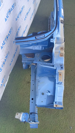 Front quarter left Nissan Leaf 13-17 blue, with central pillar