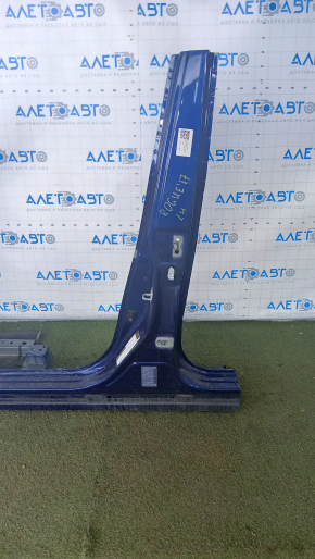 Front quarter left Nissan Rogue 14-20 blue, with central pillar, pokes