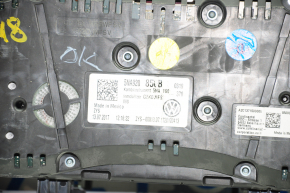 Instrument cluster VW Tiguan 18 S broken fasteners