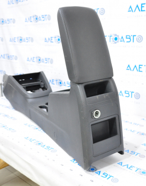 Console center armrest and cup holders VW Jetta 11-18 USA leather black, scratches