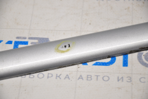 Door molding center rear left Toyota Camry v40 scratches