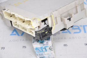 Fuse block under the dashboard complete with MPX Lexus ES350 13-18 break