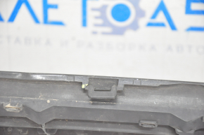 Lower grille of front bumper Toyota Camry v70 18-20 LE usa without hook, without fog lights, black gloss, pressed, sand, scratches, broken fasteners, broken honeycombs, broken fragment
